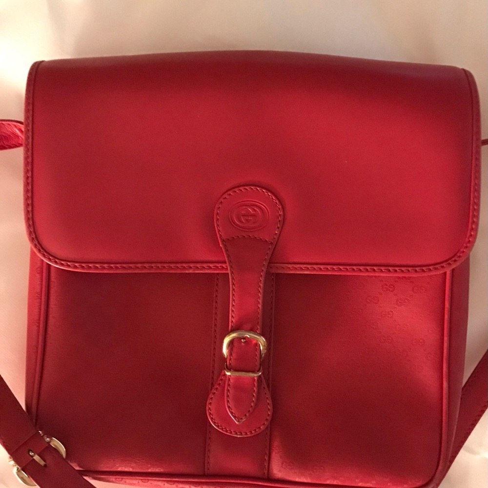 Gucci shoulder bag